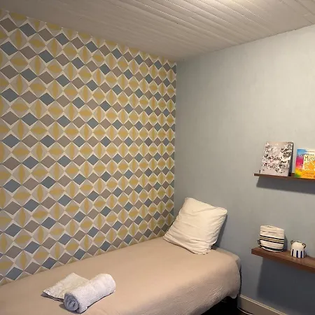 Townhouse, Sleeps 4, Hypercenter Vouziers