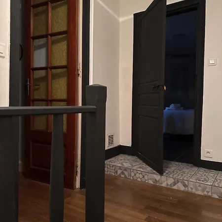 شقة Townhouse, Sleeps 4, Hypercenter Vouziers